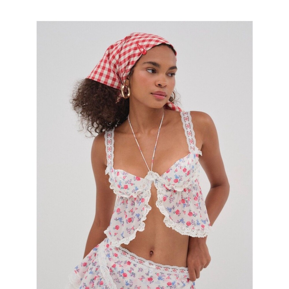 Ditsy Day For Love & Lemons Floral Lace Trim Crop Top -Red + Blue Floral (M) NWT